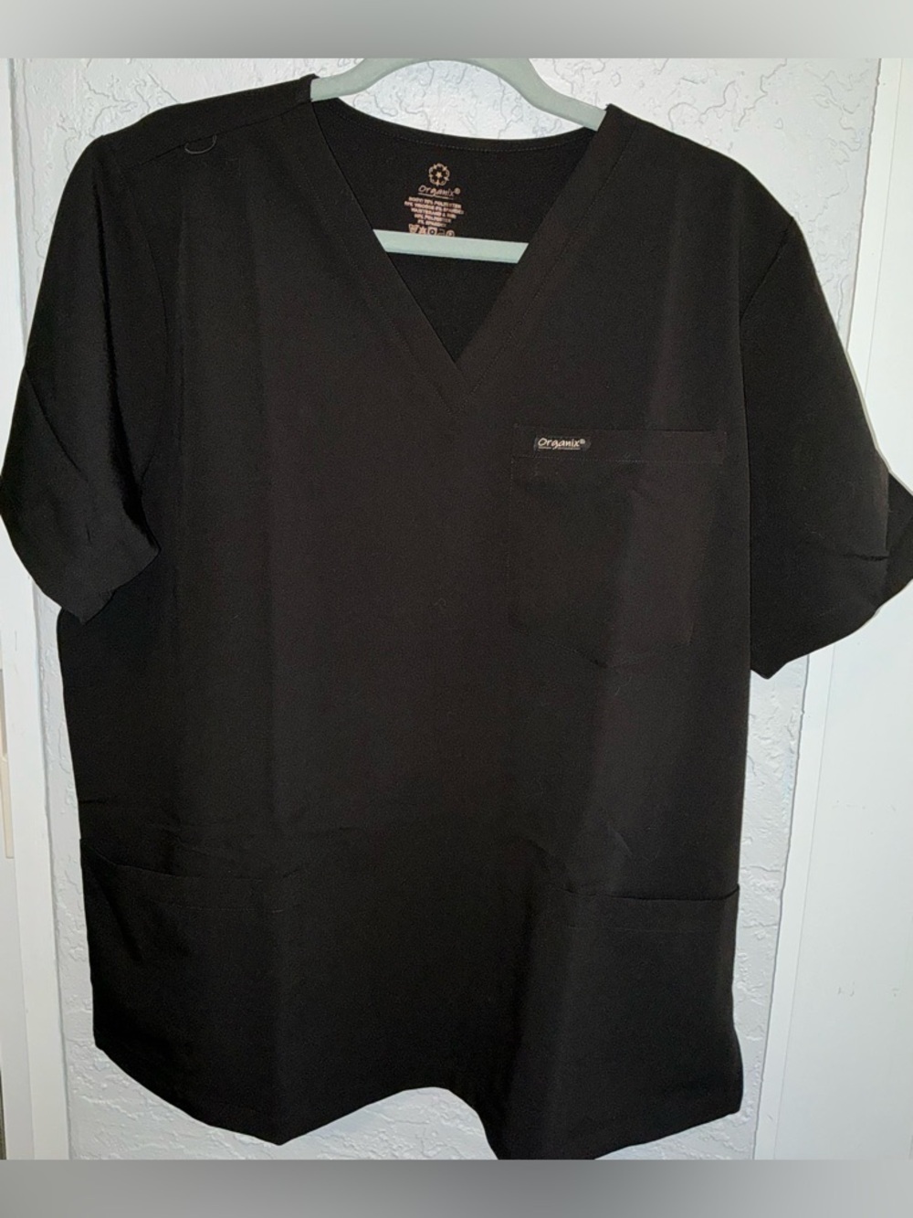 Men's Organix Black Scrub Top with Chest Pocket (NWOT) - Picture 3 of 7